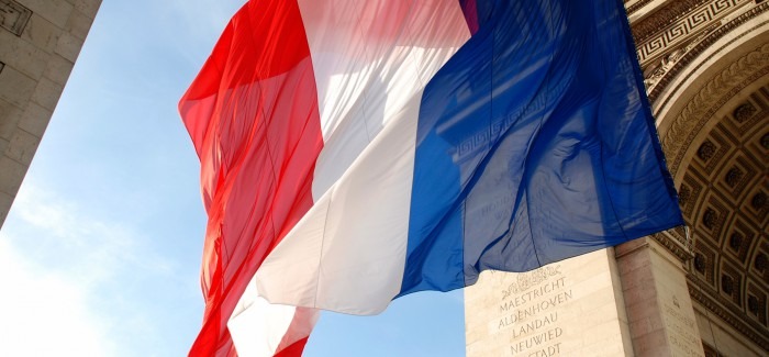 drapeau-France-700×325